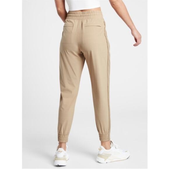 Athleta Brooklyn Textured Jogger in Windowpane Silt Size 2 - Picture 5 of 11